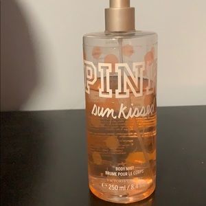 PINK body mist